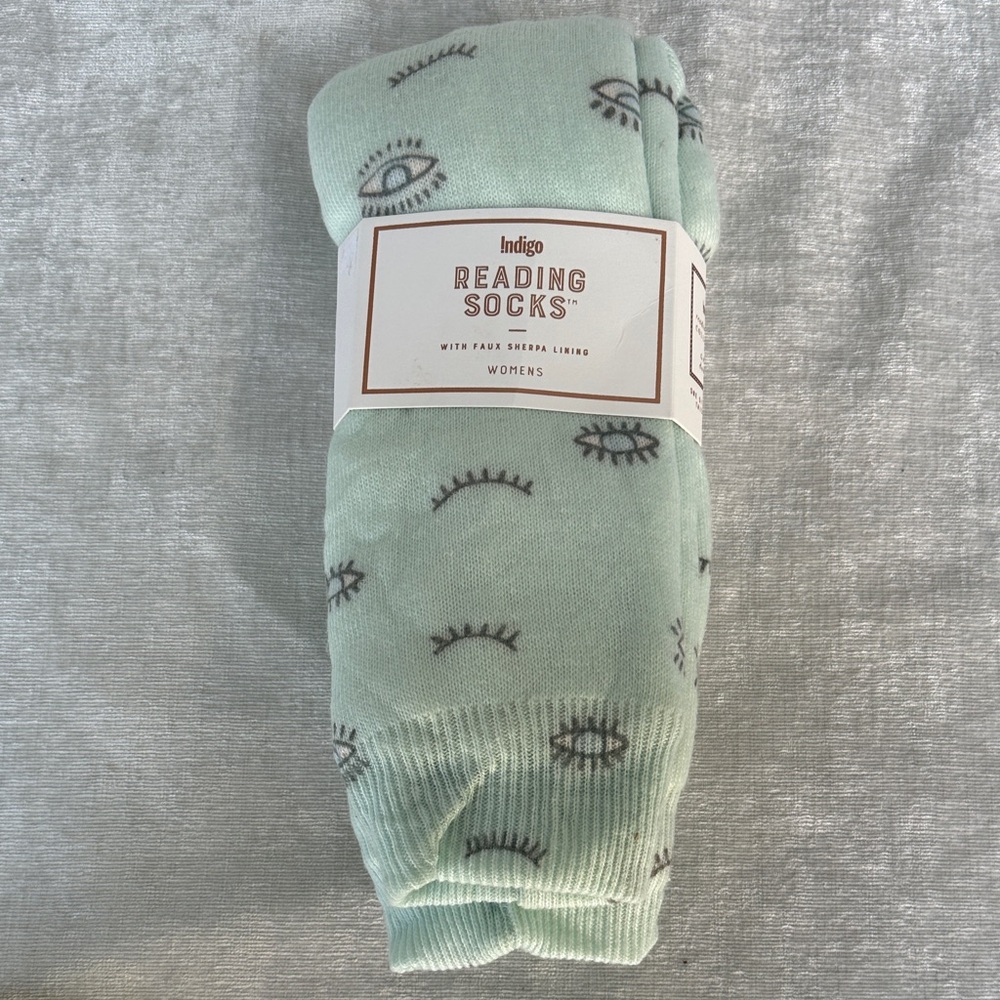 Indigo Reading Socks with Eye Print NWT OS